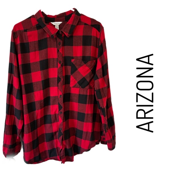 Women’s plaid button up - Picture 1 of 3